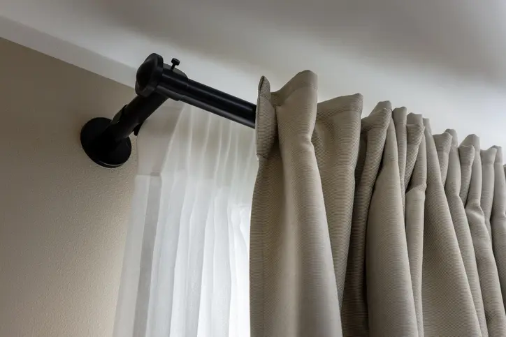 Motorised Curtain Pole