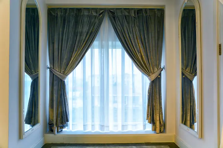 Curtain Types